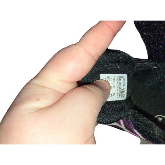 Asics black and purple little girl toddler size 10 - Picture 9 of 10